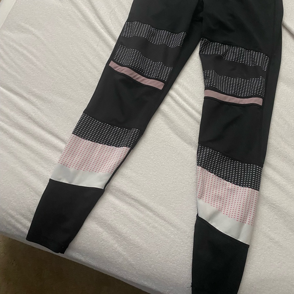 Lilybod leggings